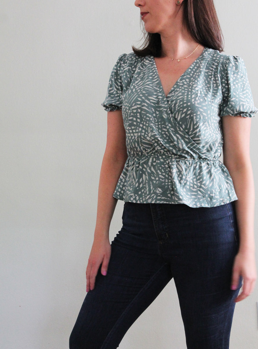 Pattern Hack: Romy (Faux) Wrap Top with Elastic Waist – Pattern