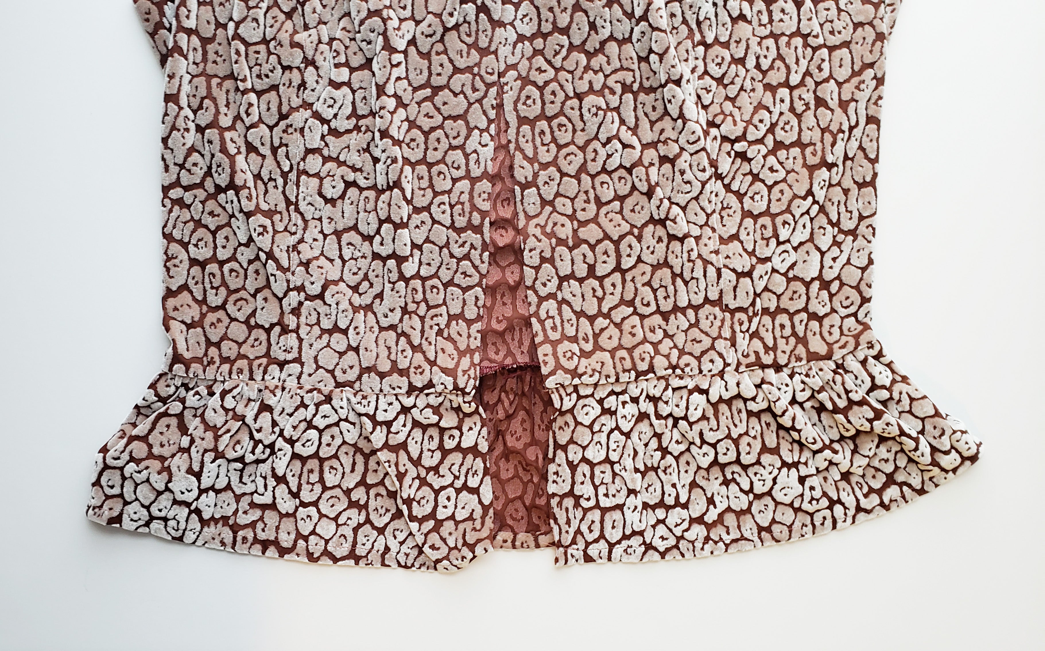 Lulu Cardigan Sewalong, Part 6: Attaching the peplum and sewing the pl ...