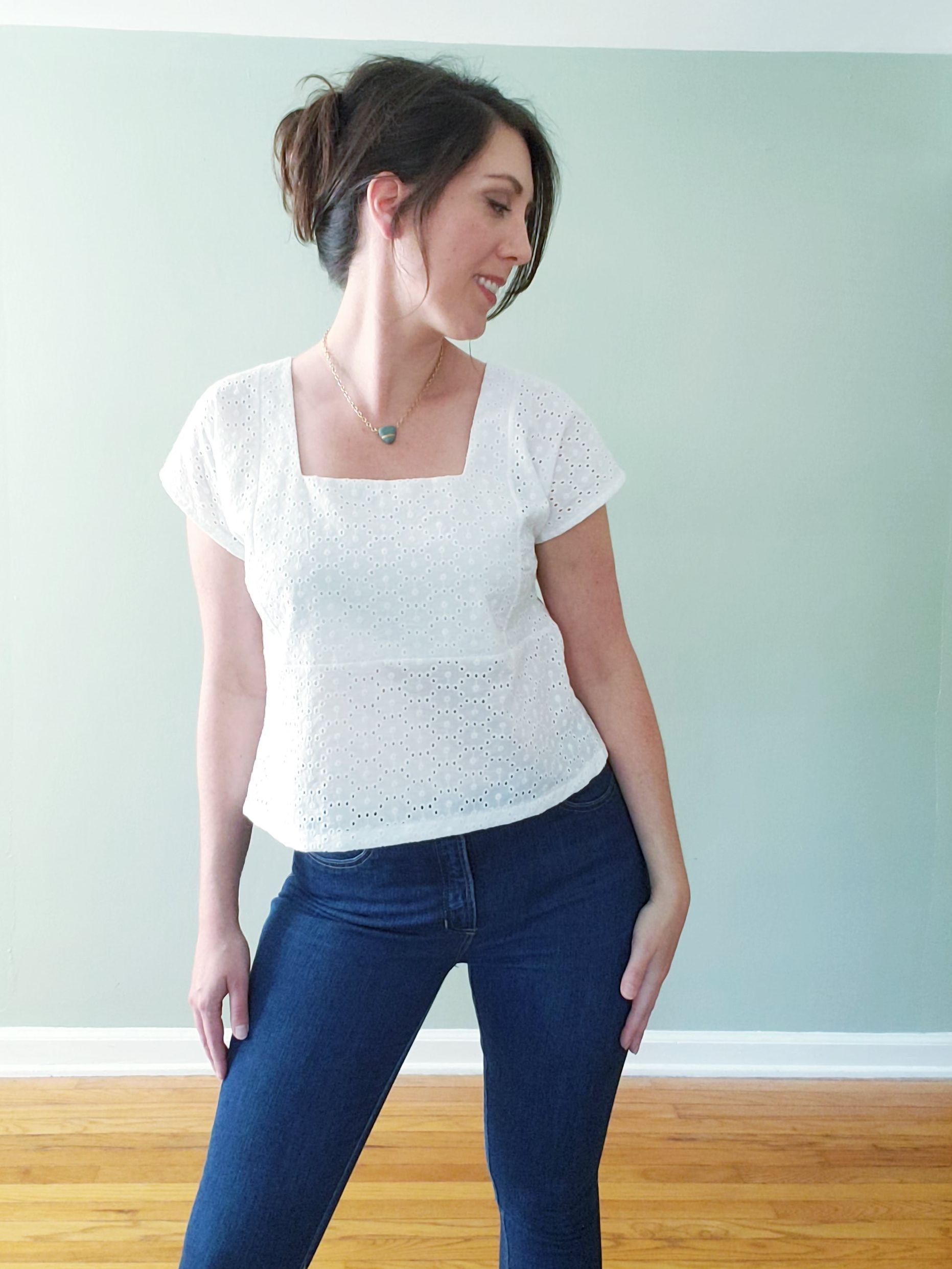 Add a flounce to your sleeves. Sewing tutorial. Another Scout Tee
